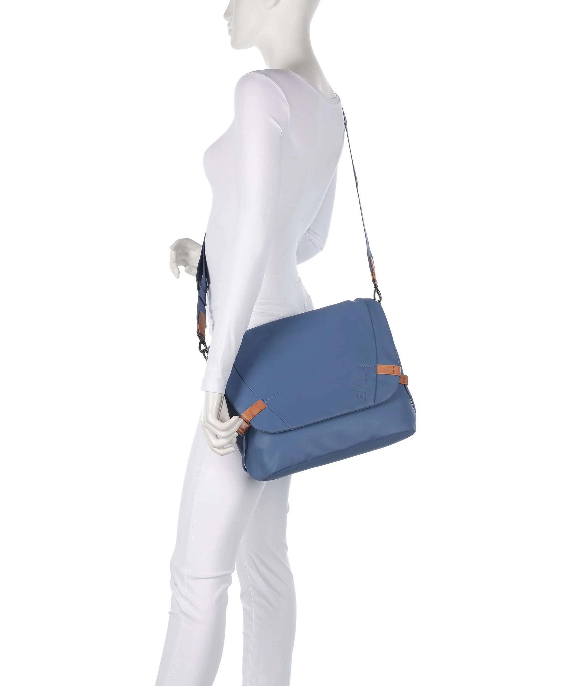 Aunts & Uncles Japan Matsumoto Messenger bag blue jeans - Image 3