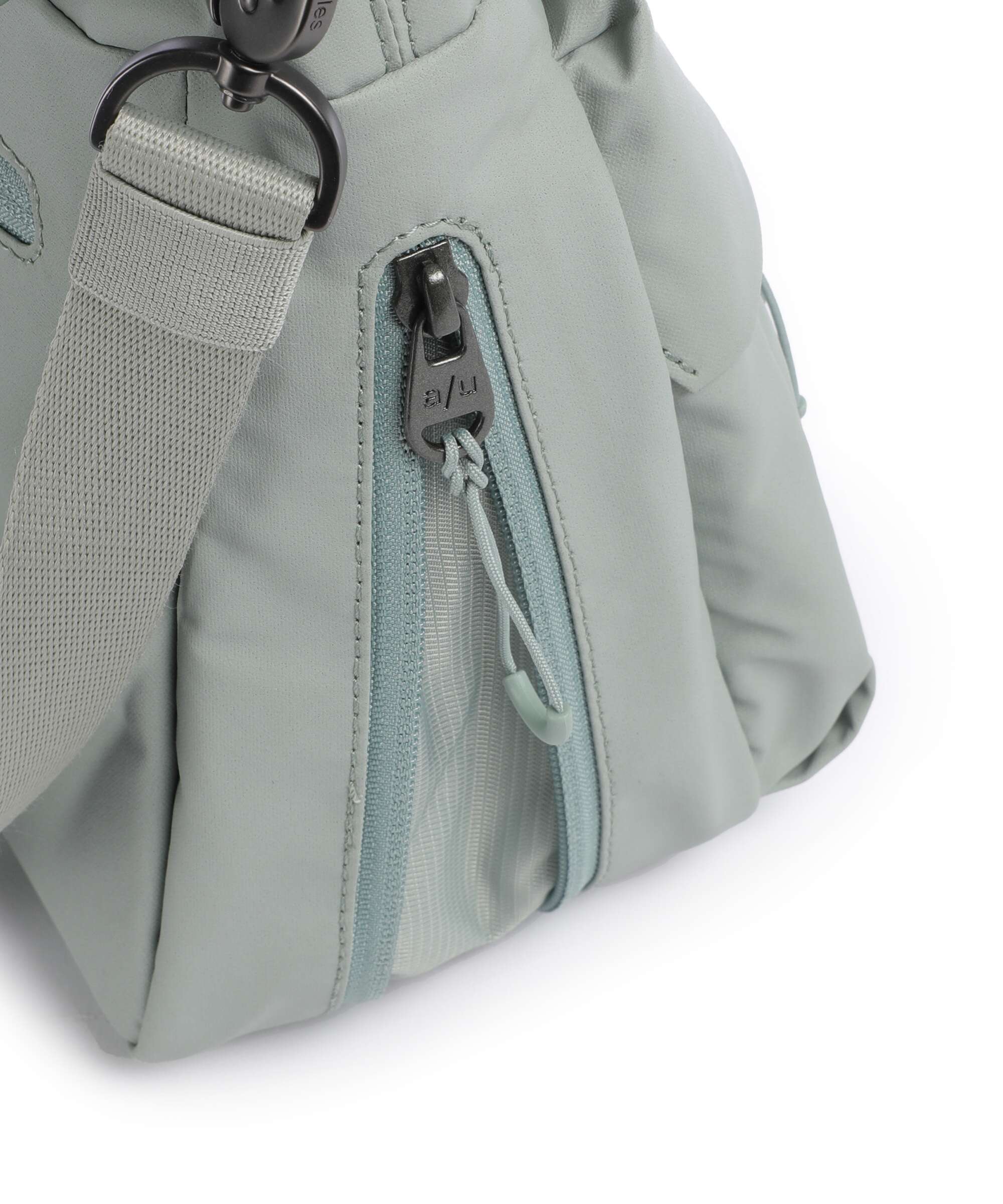 Aunts & Uncles Japan RE lite Nanuki Crossbody bag sage green - Image 4