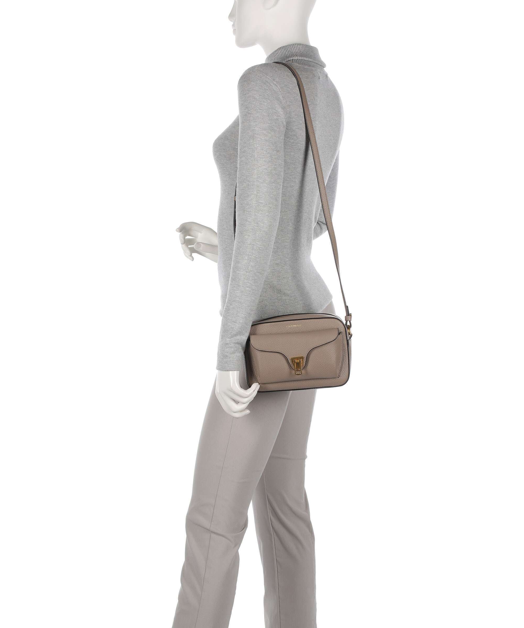Coccinelle Beat Soft Crossbody bag warm taupe - Image 3
