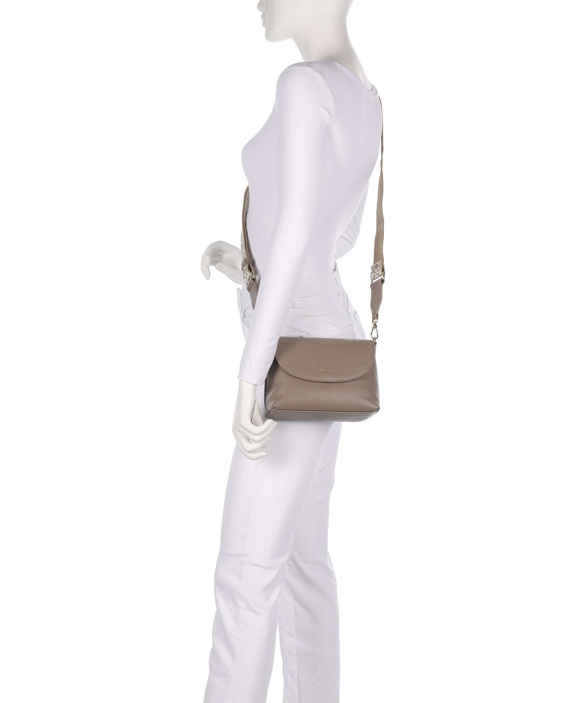 Coccinelle Paulina Crossbody bag warm taupe - Image 3