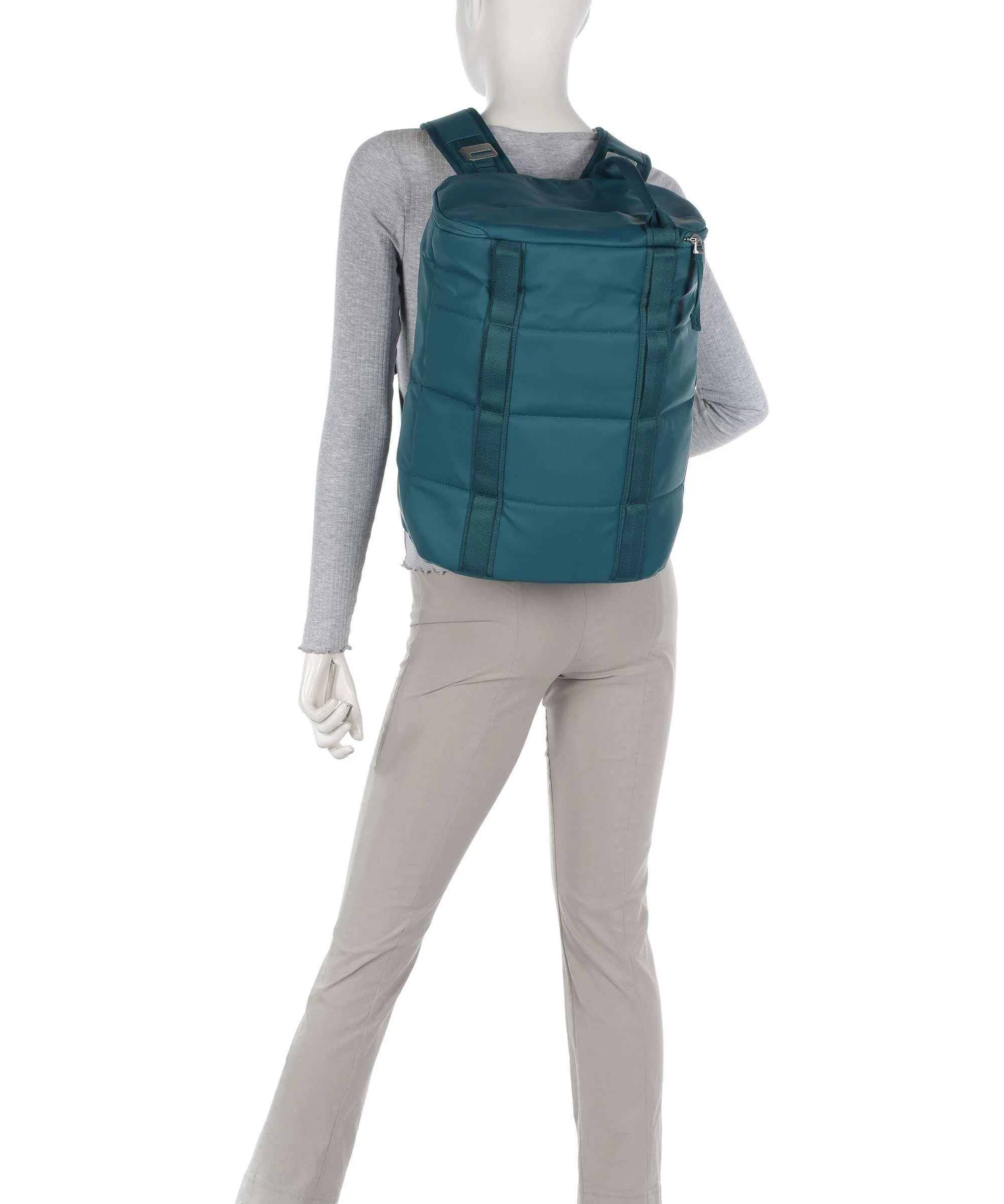 Db Roamer 25 Travel backpack sand grey - Image 3