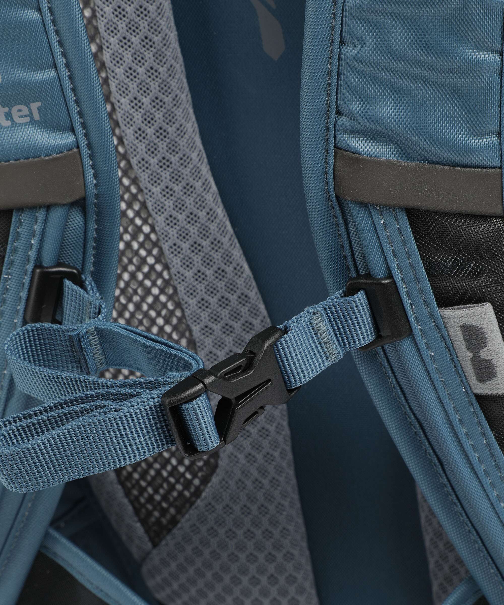 Deuter Amager 25+5 Rolltop backpack atlantic - Image 3