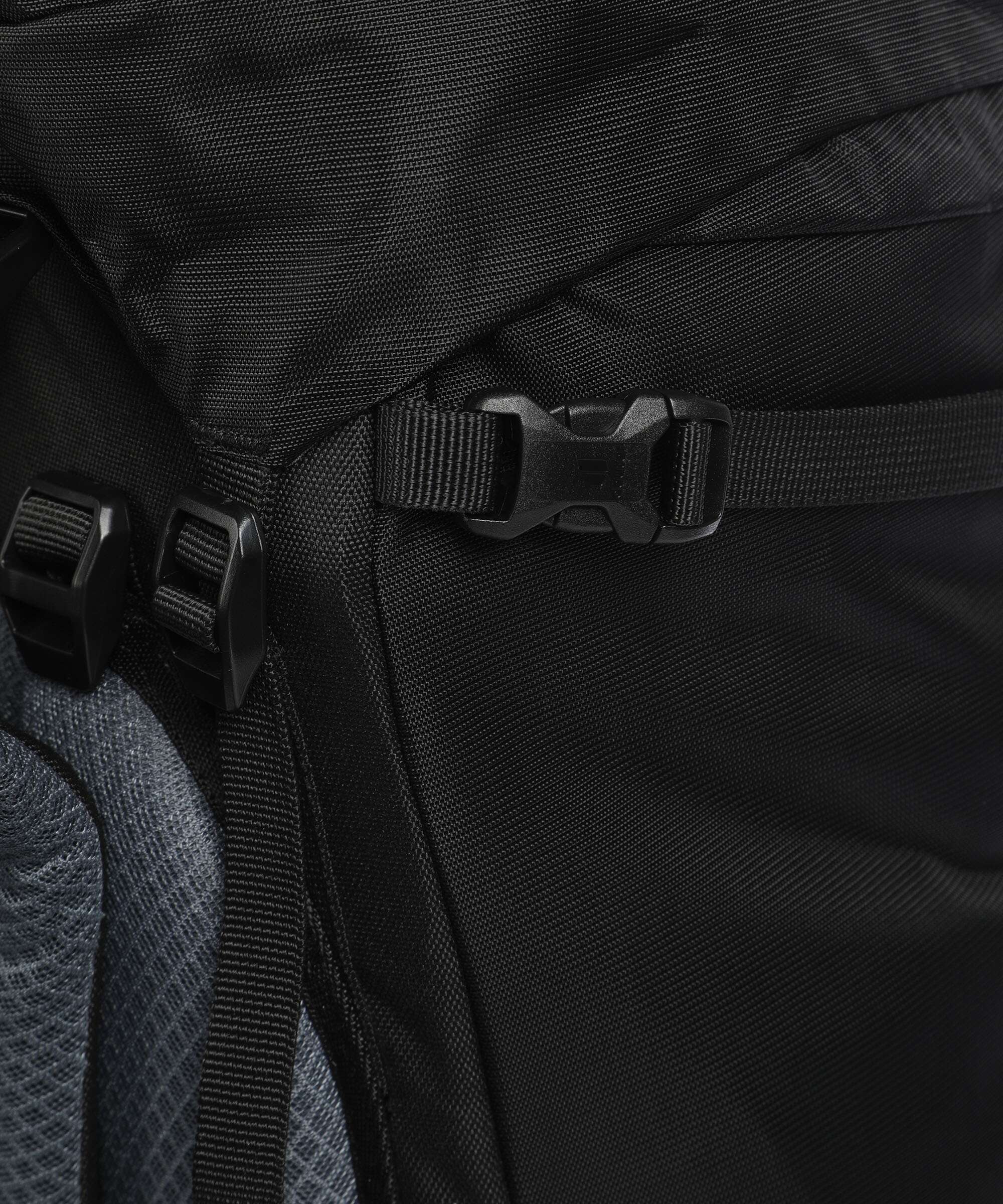 Deuter Voyager 60+10 SL Hiking backpack black - Image 6