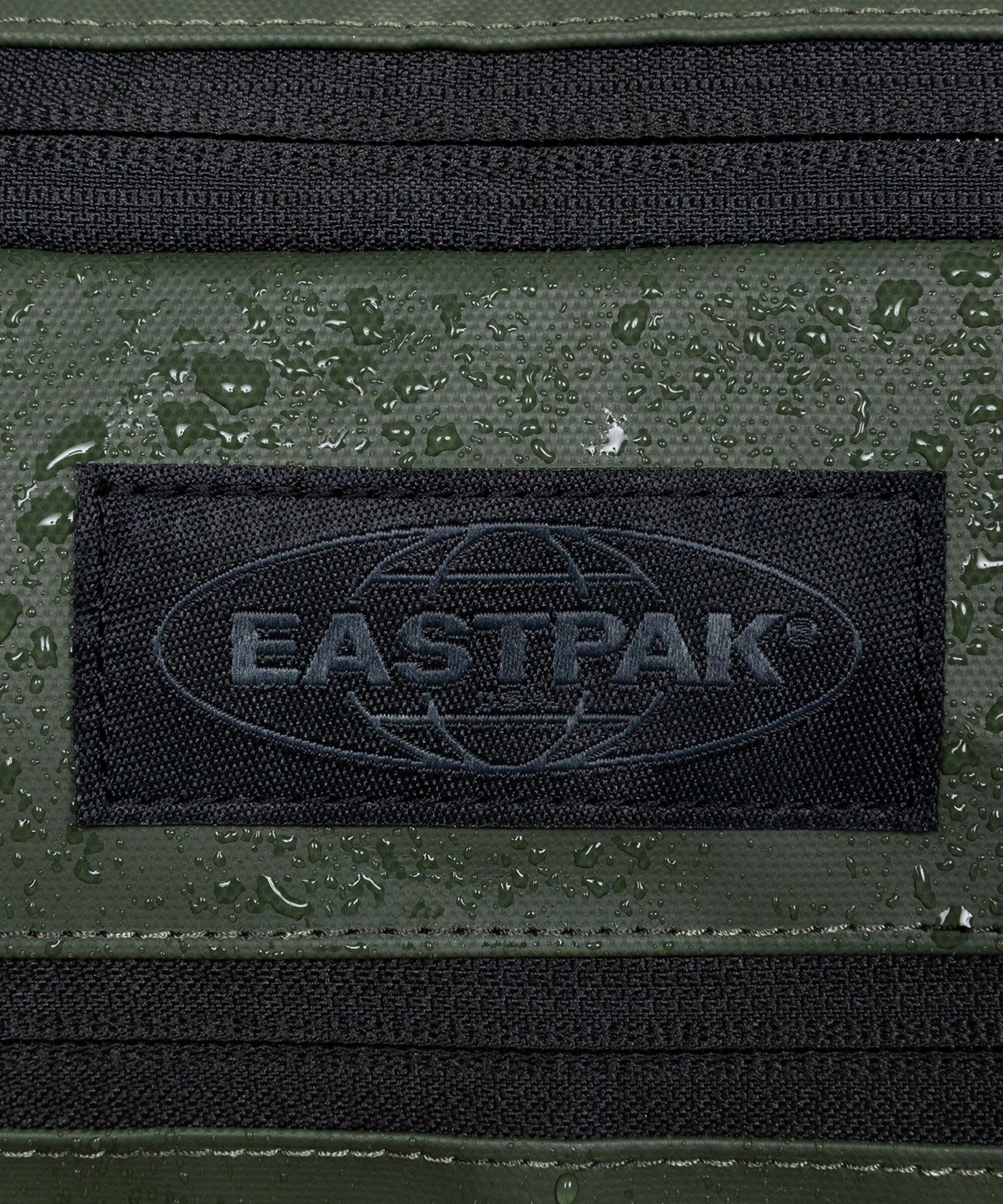 Eastpak Tarp Duffel Pack M Travel bag with wheels forest - Image 6