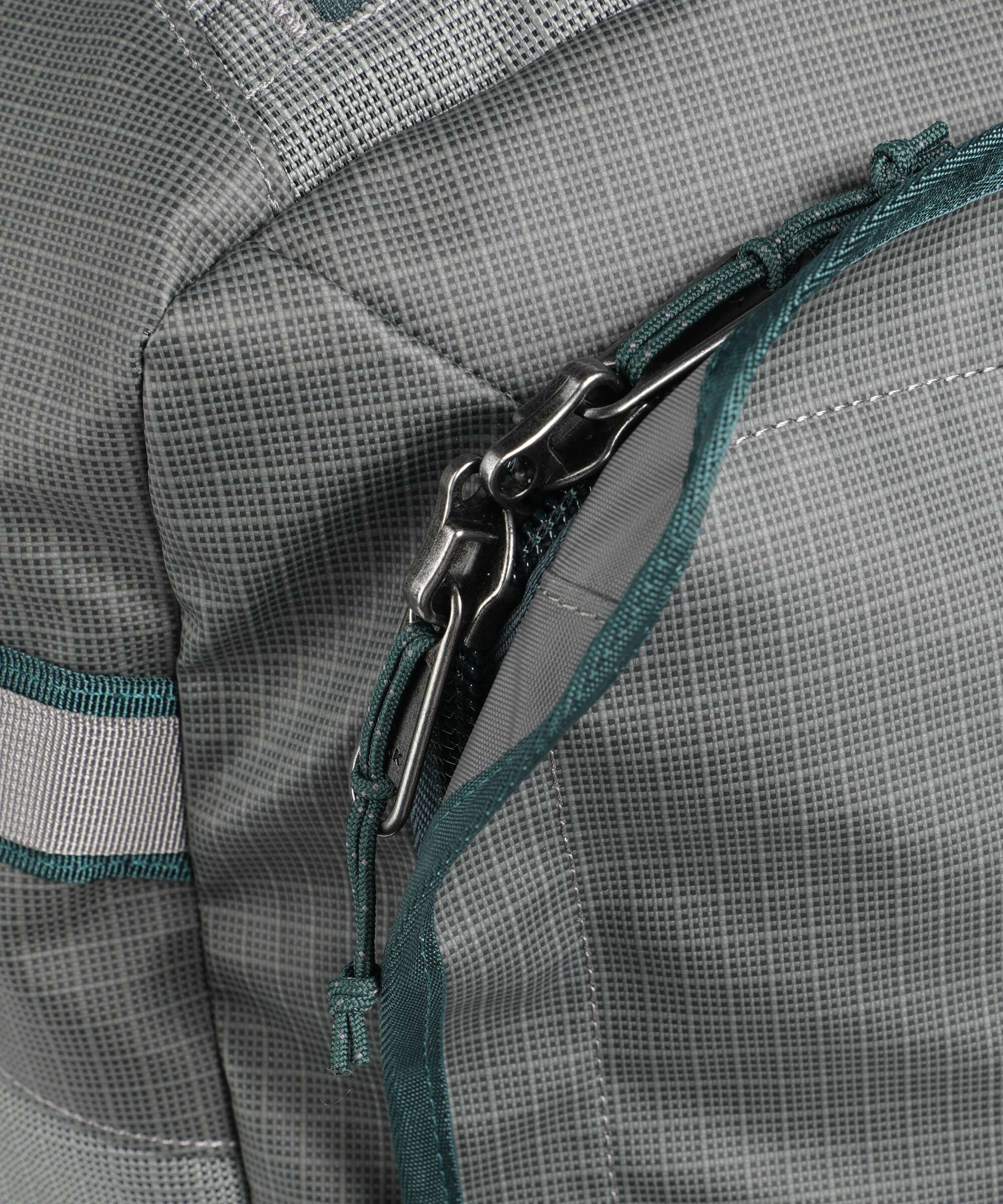 Patagonia Black Hole 40 Travel bag with wheels noble grey - Image 3