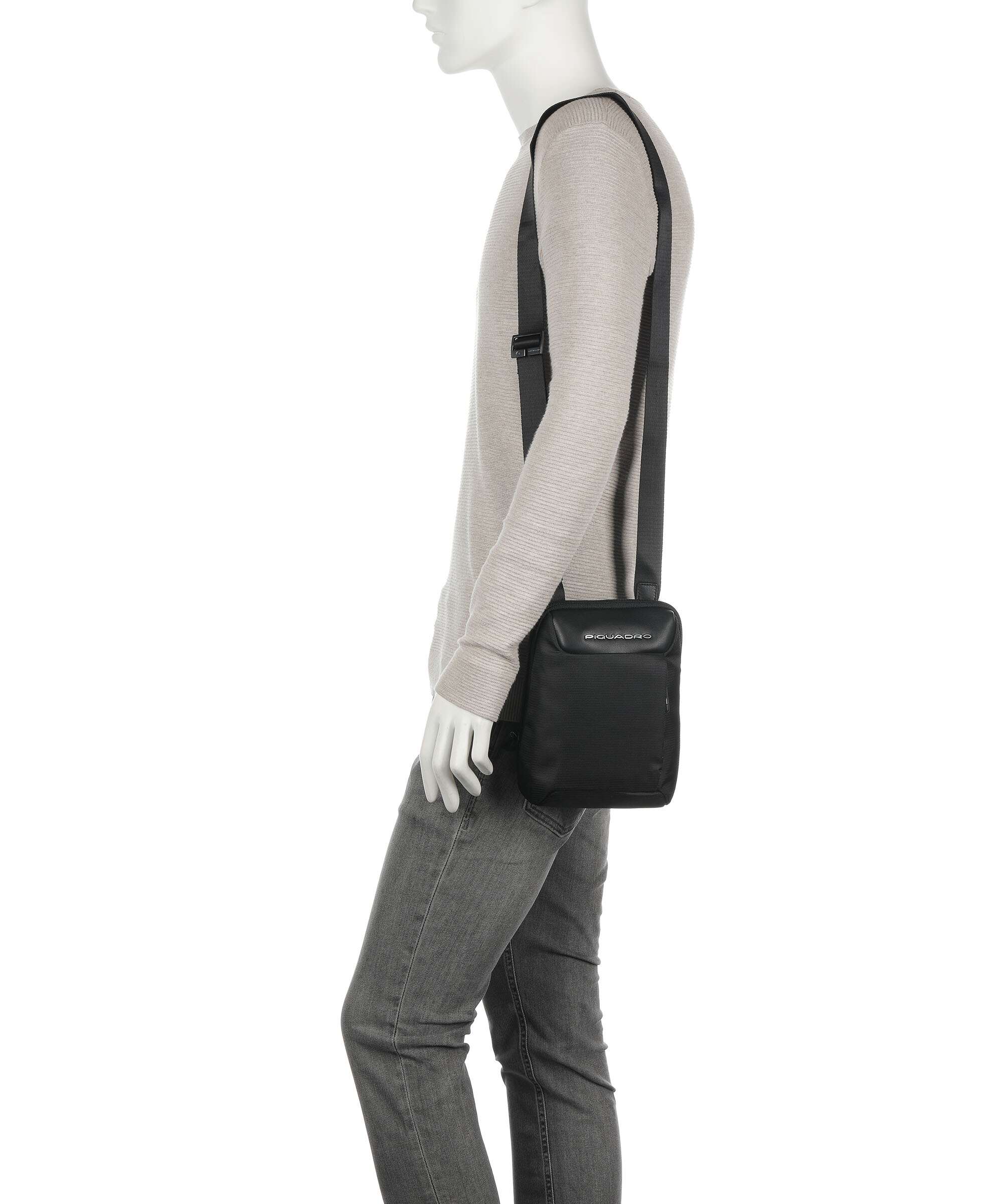 Piquadro Macbeth Crossbody bag black - Image 3
