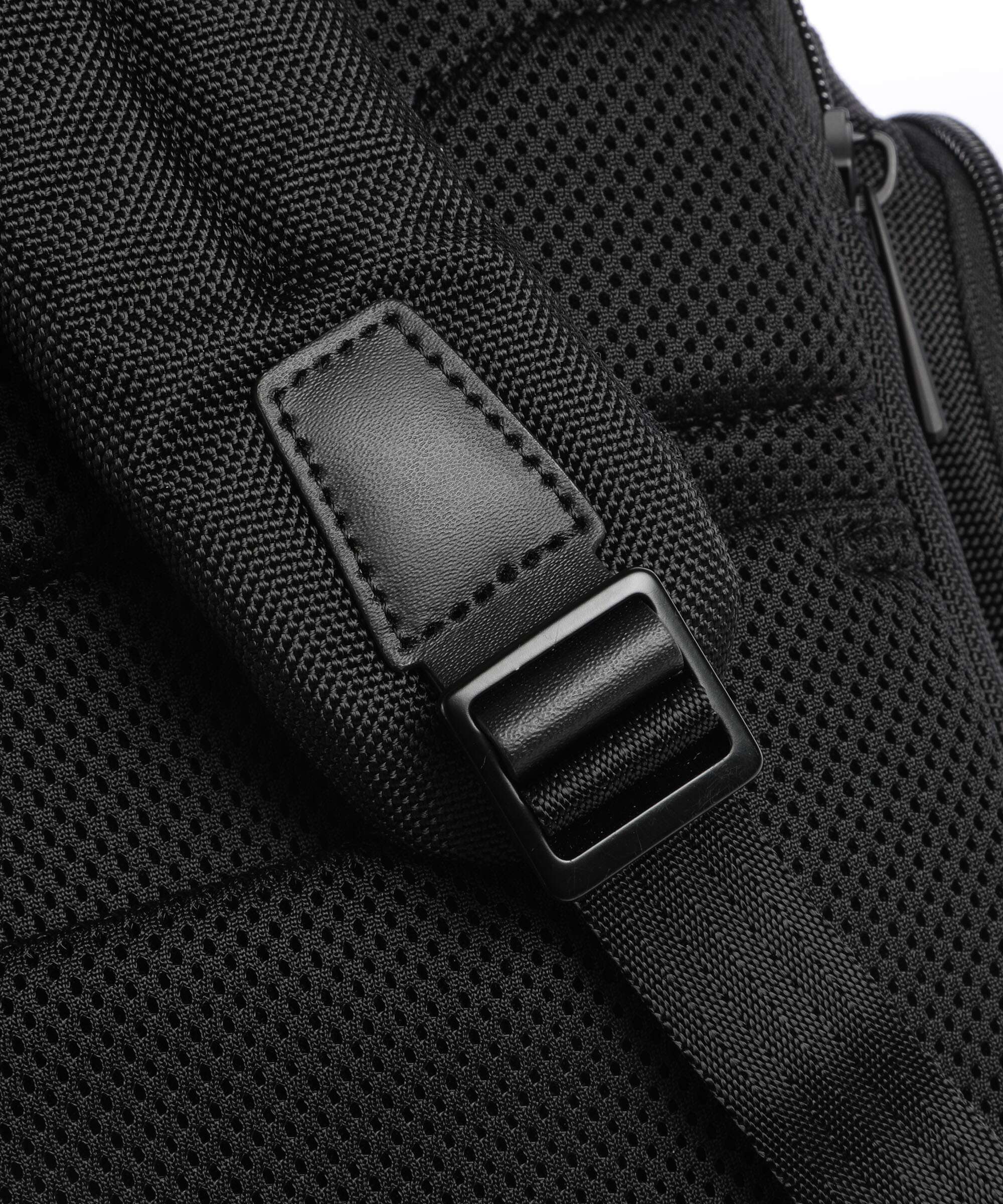 Porsche Design Roadster Evo M Top Backpack black - Image 4