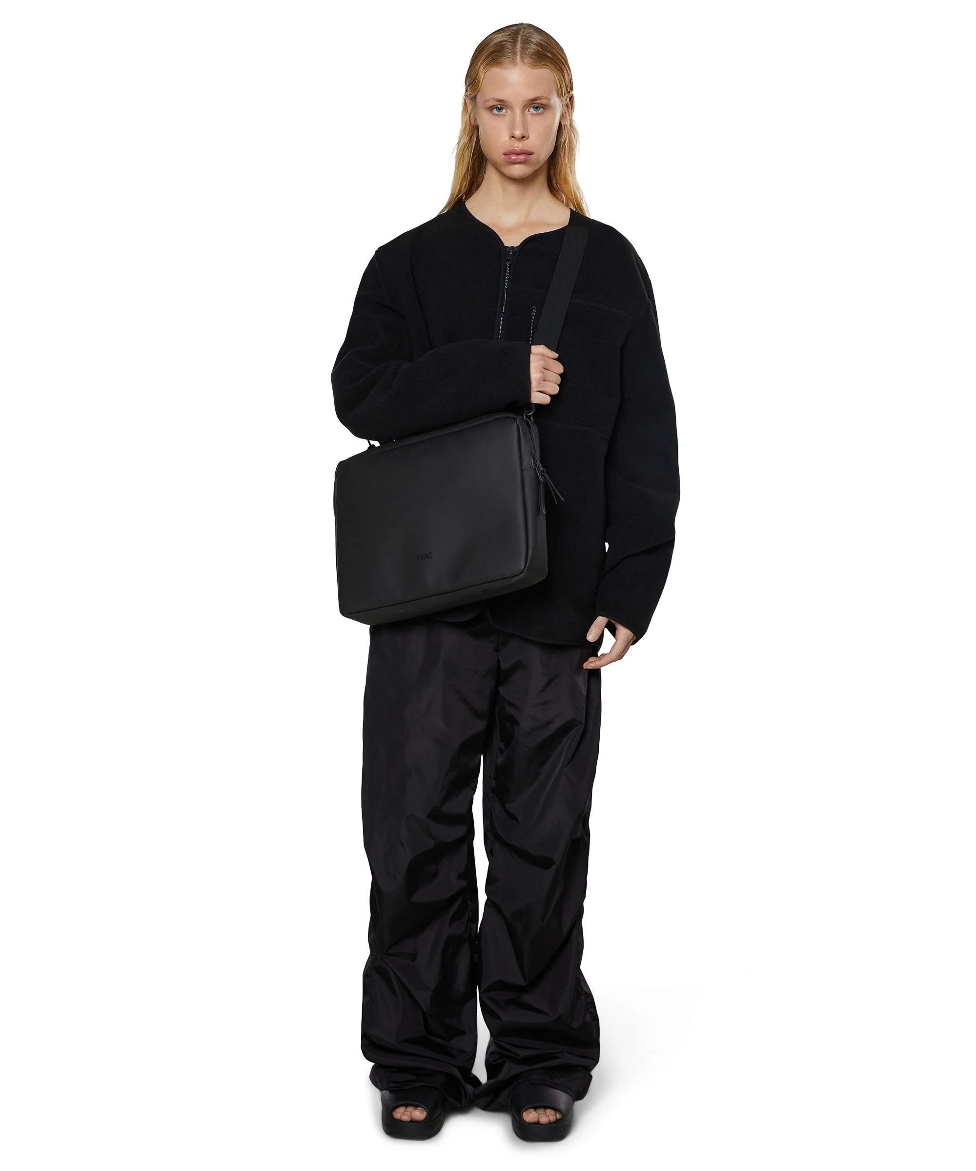 Rains Briefcase black - Image 3