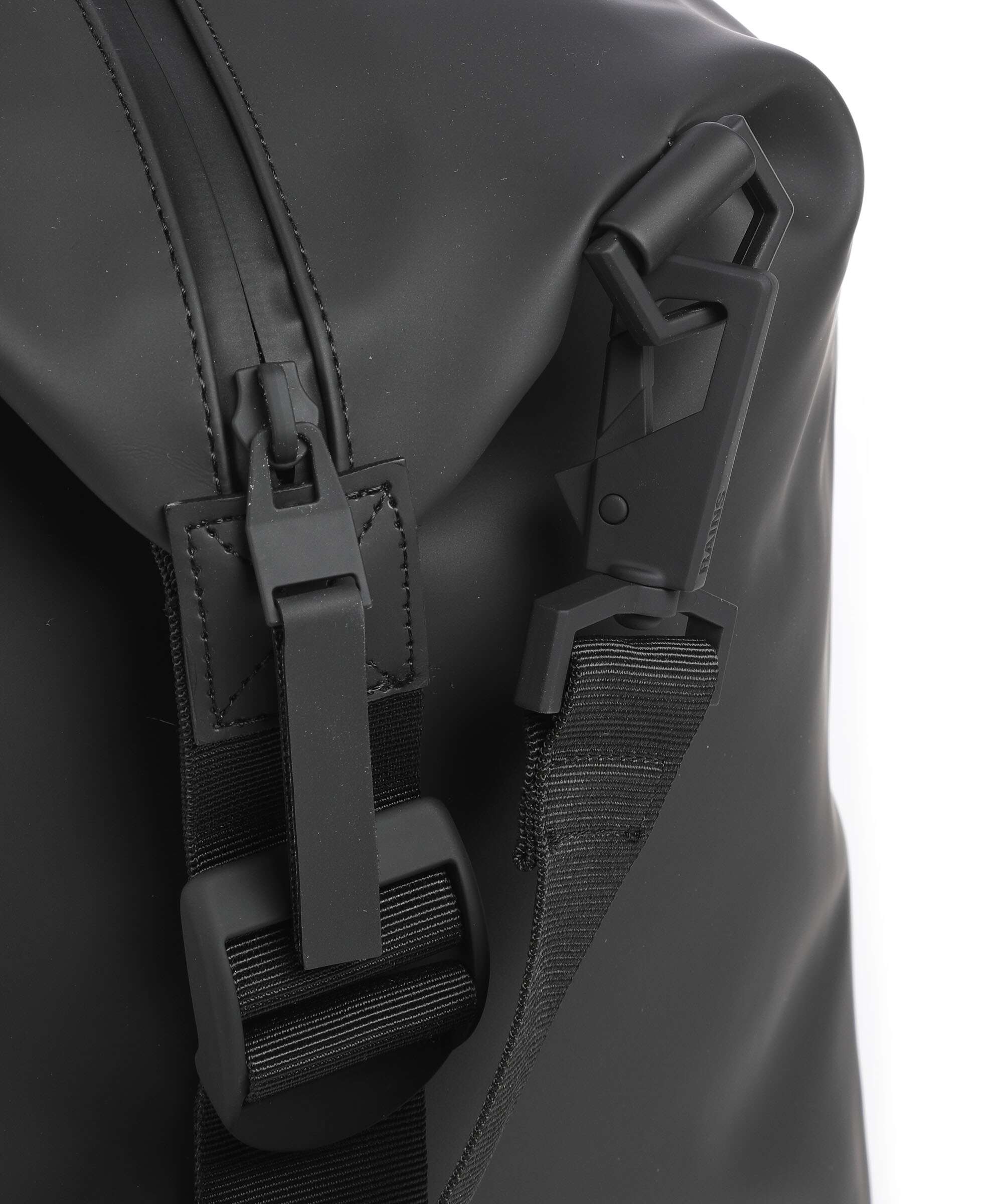 Rains Hilo Weekend bag black - Image 3