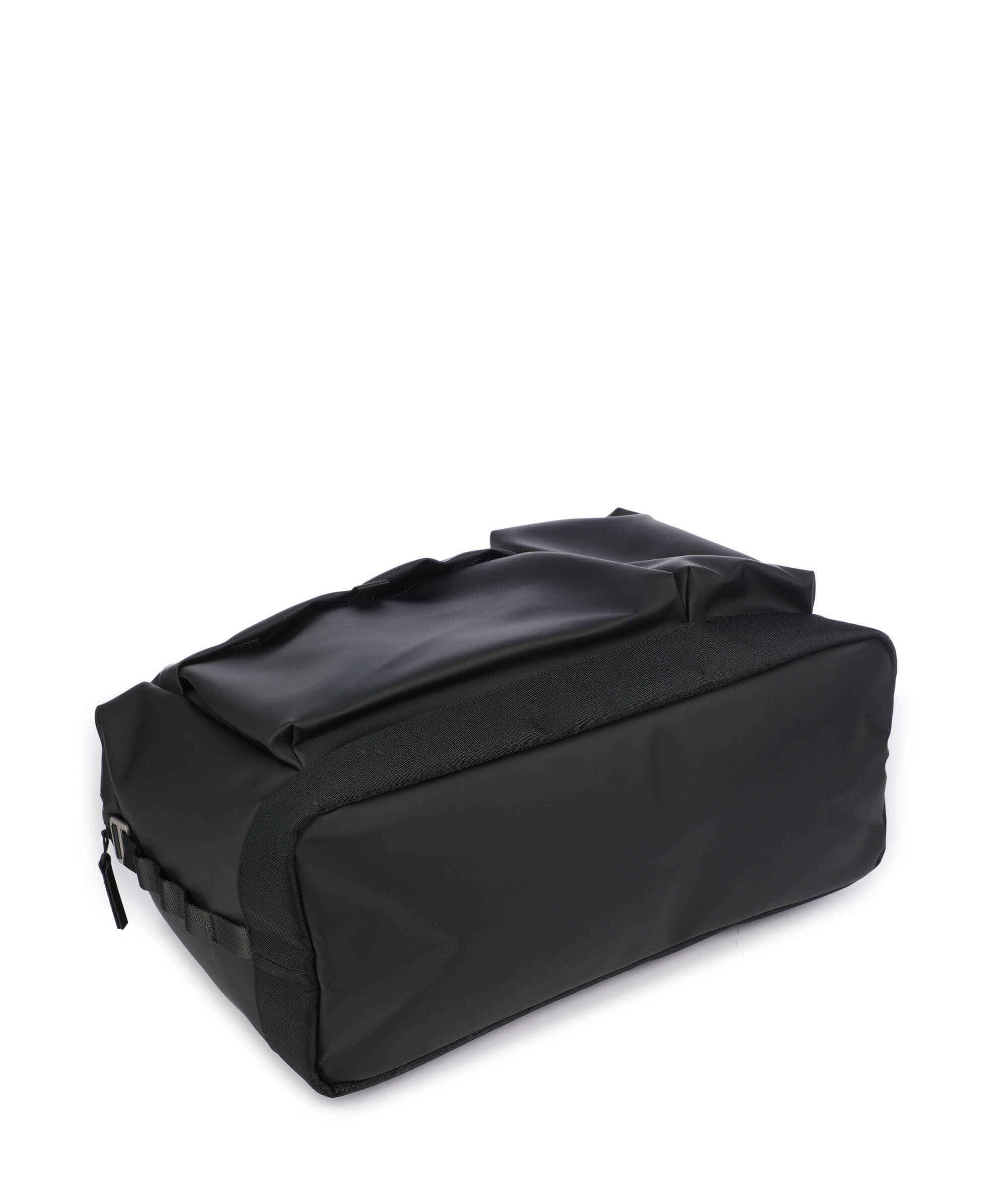 Rains Otaru Weekend bag black - Image 4