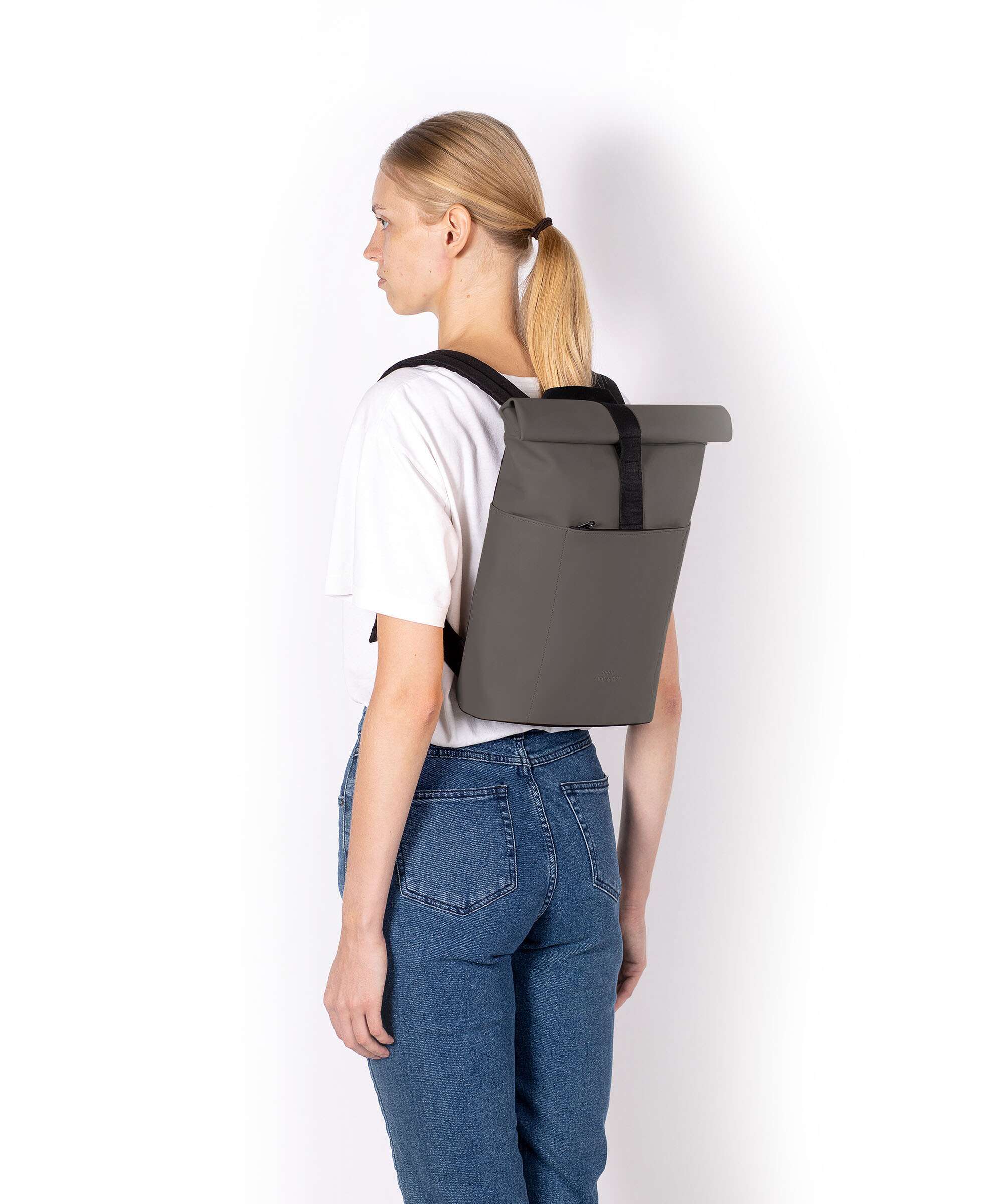 Ucon Acrobatics Lotus Hajo Macro Rolltop backpack clay - Image 3