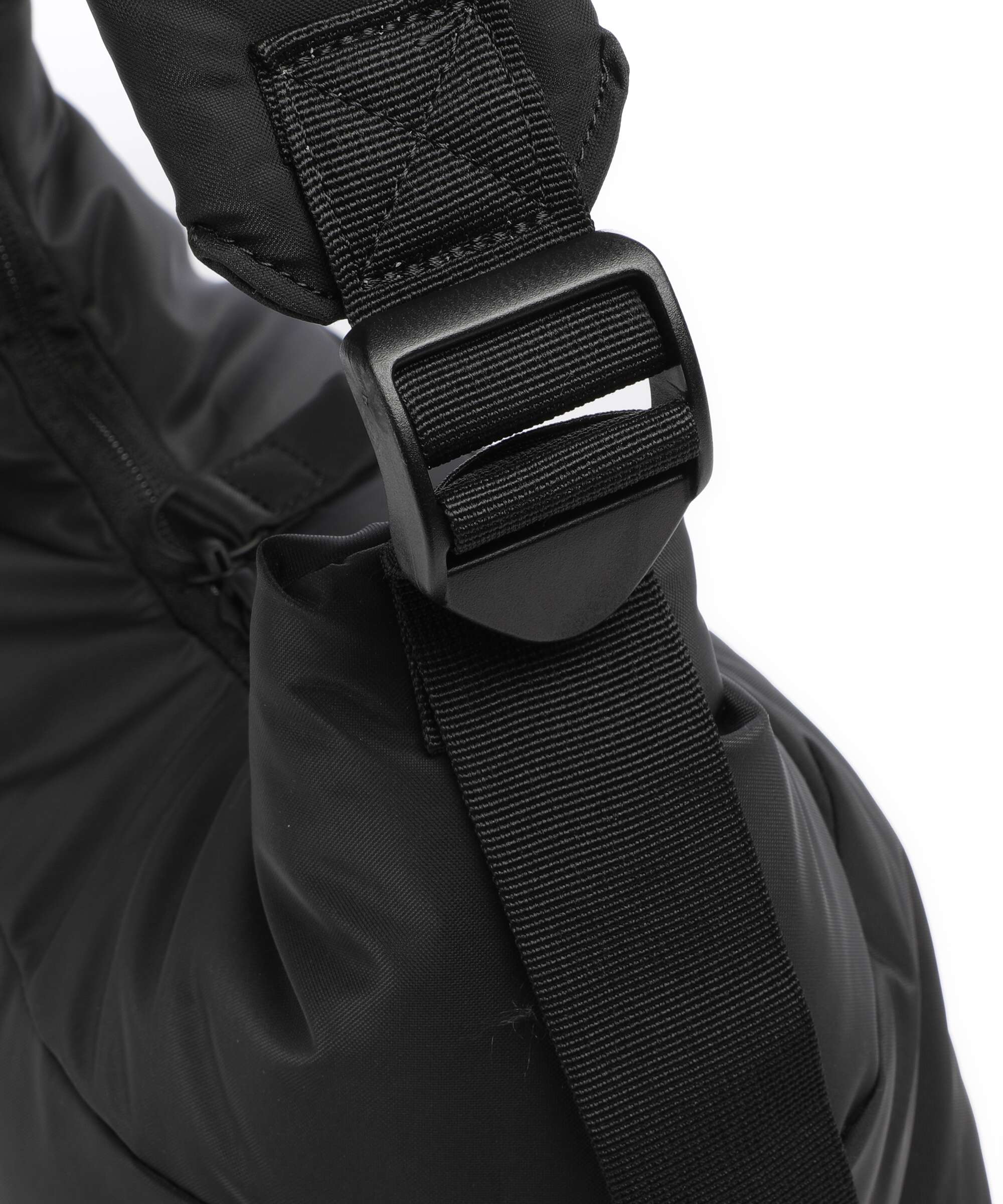 Ucon Acrobatics Moss Shota Mini Shoulder bag black - Image 4