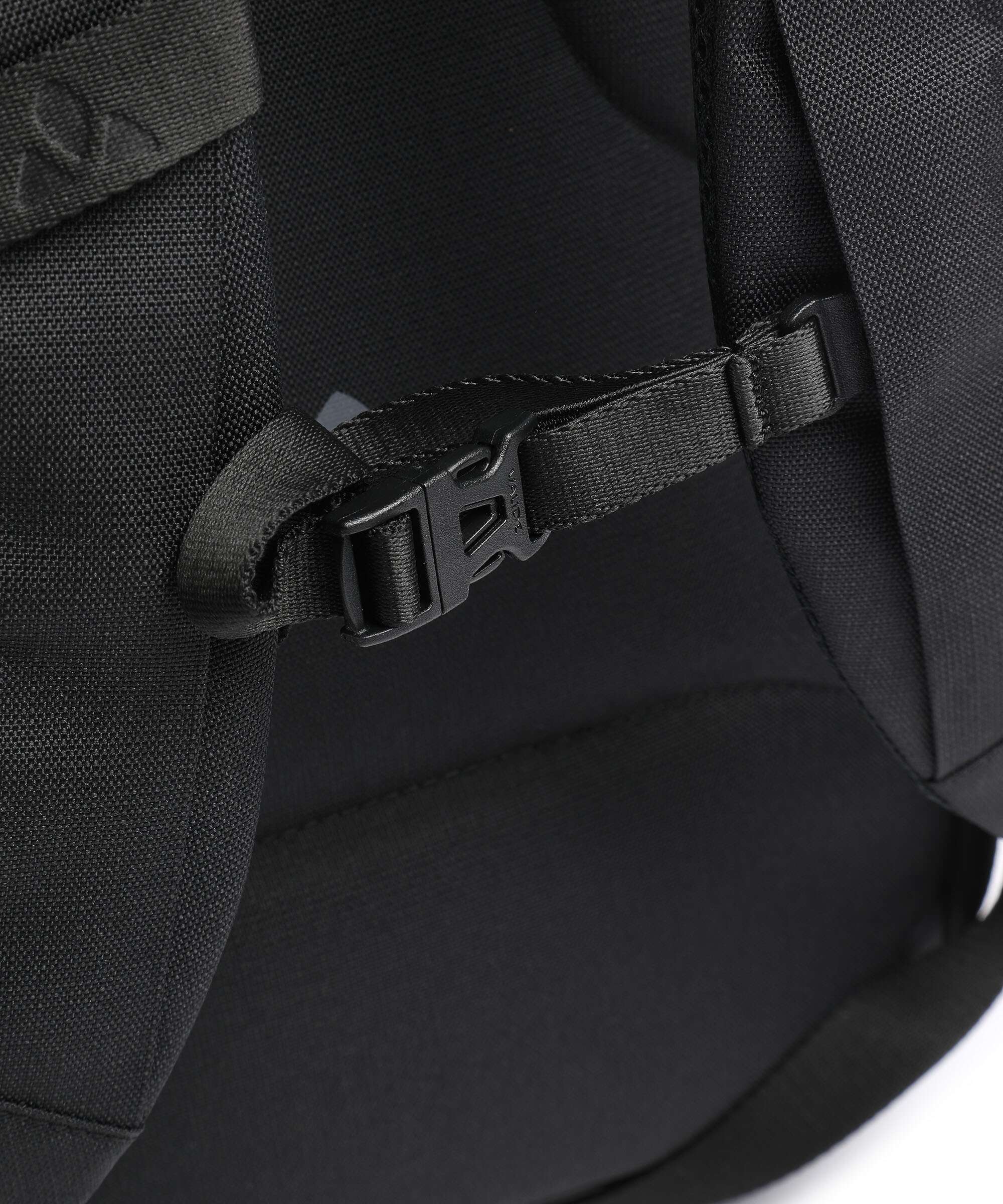 Vaude Okab Rolltop backpack black - Image 3